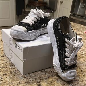 Miharayasuhiro Kids Sneakers in Black and White Canvas